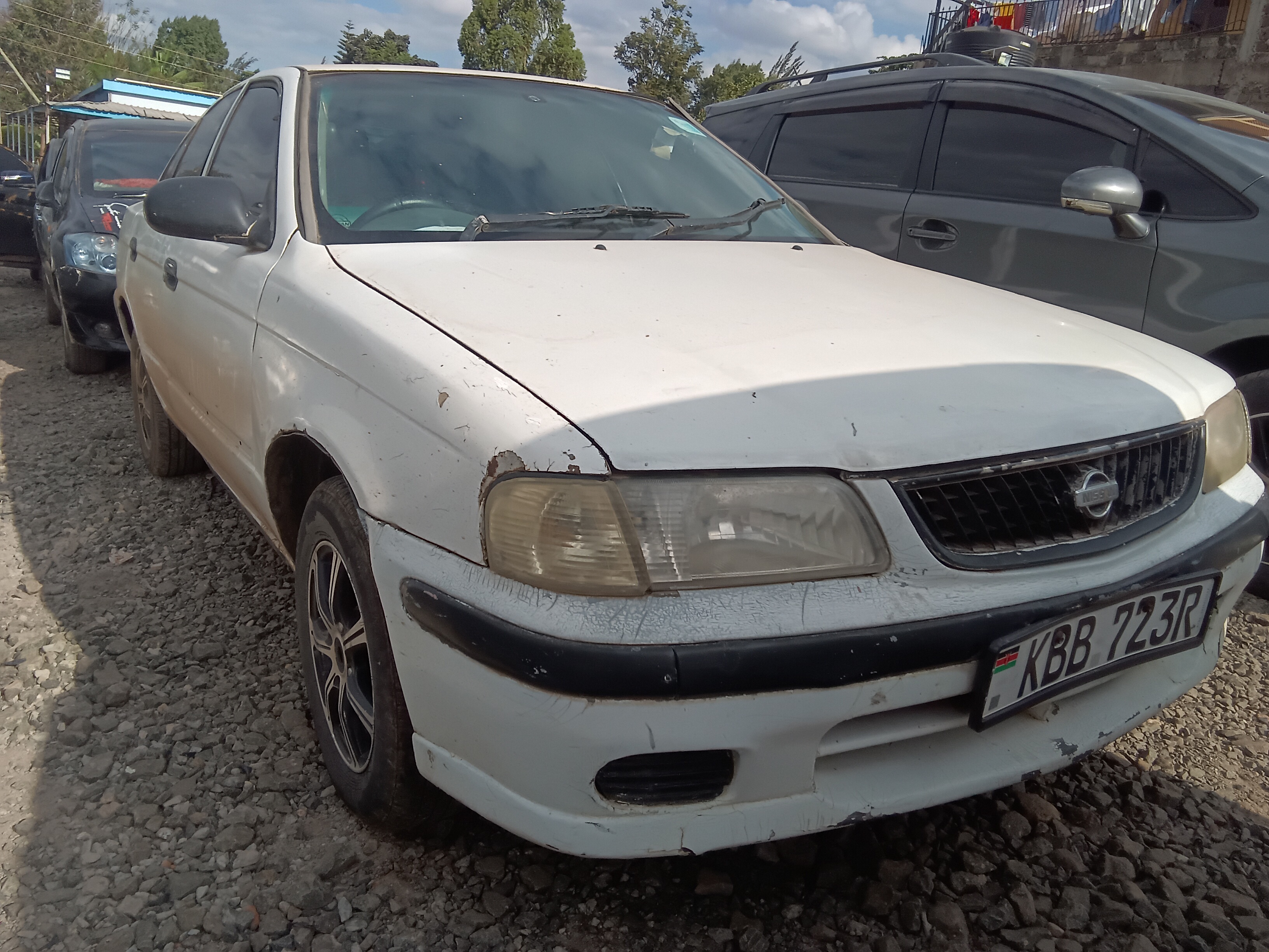 Nissan SUNNY FB15