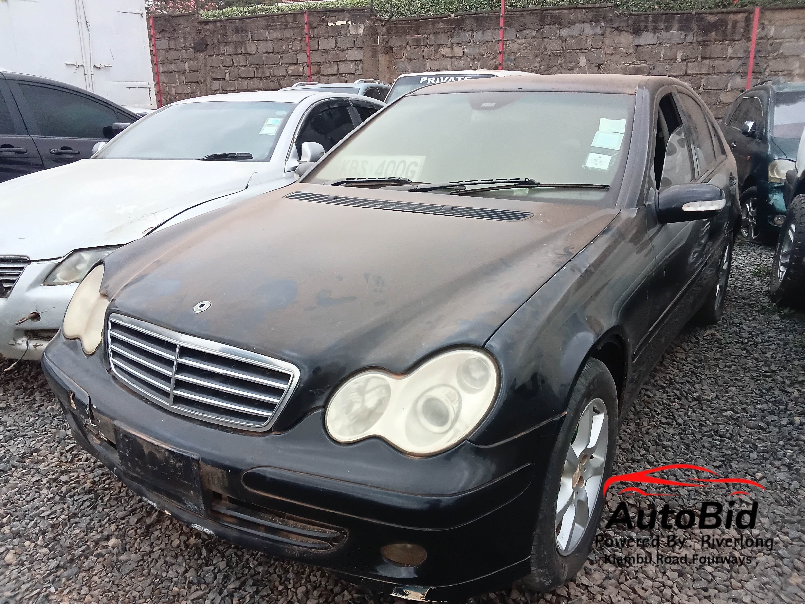 Mercedes Benz C180