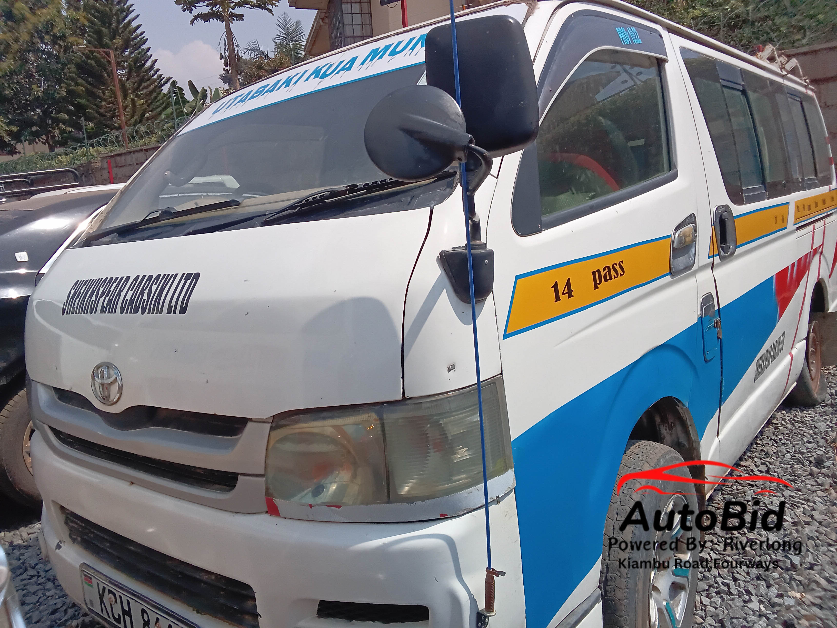 TOYOTA HIACE KDH201V