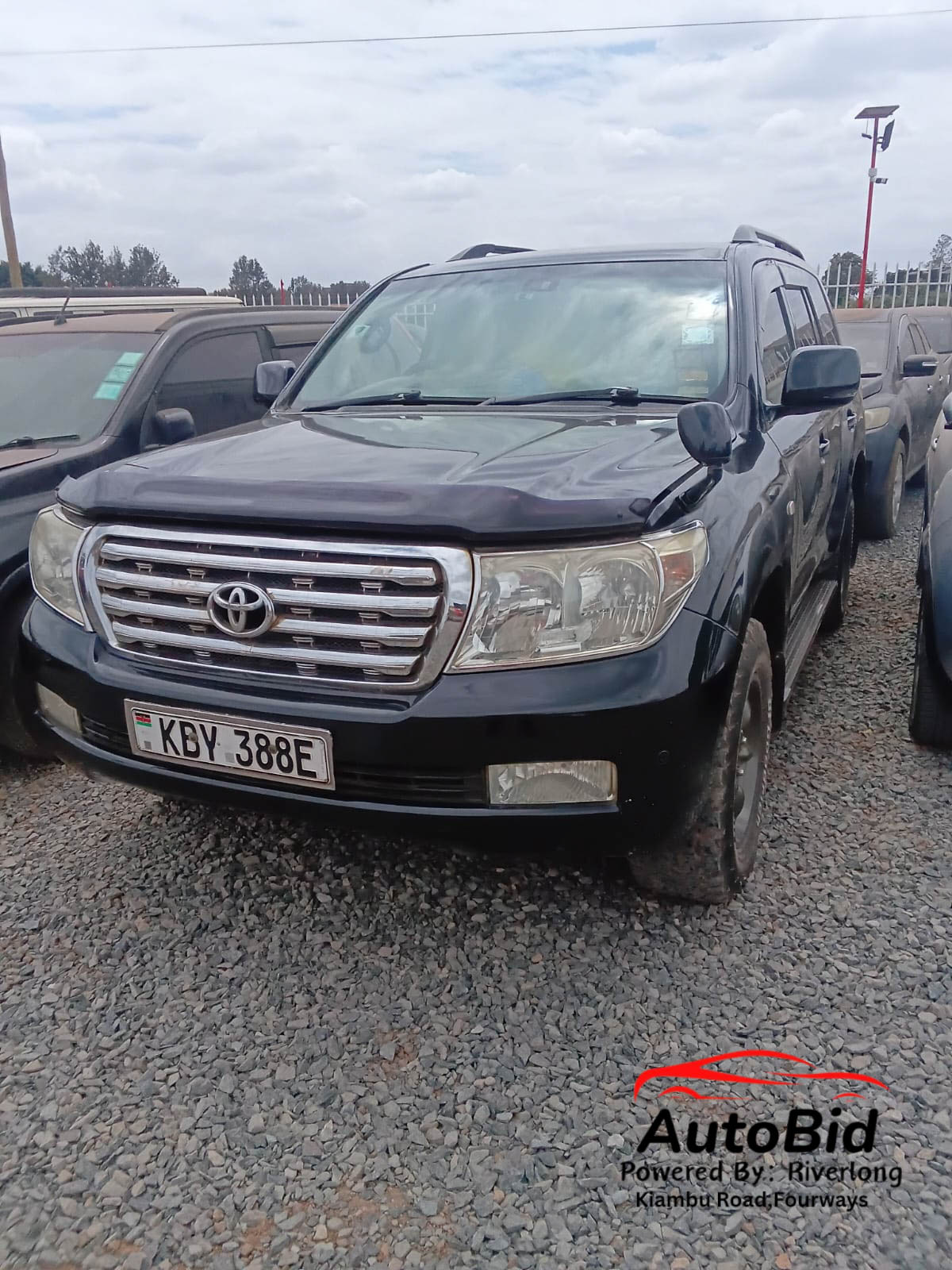 TOYOTA LAND CRUISER