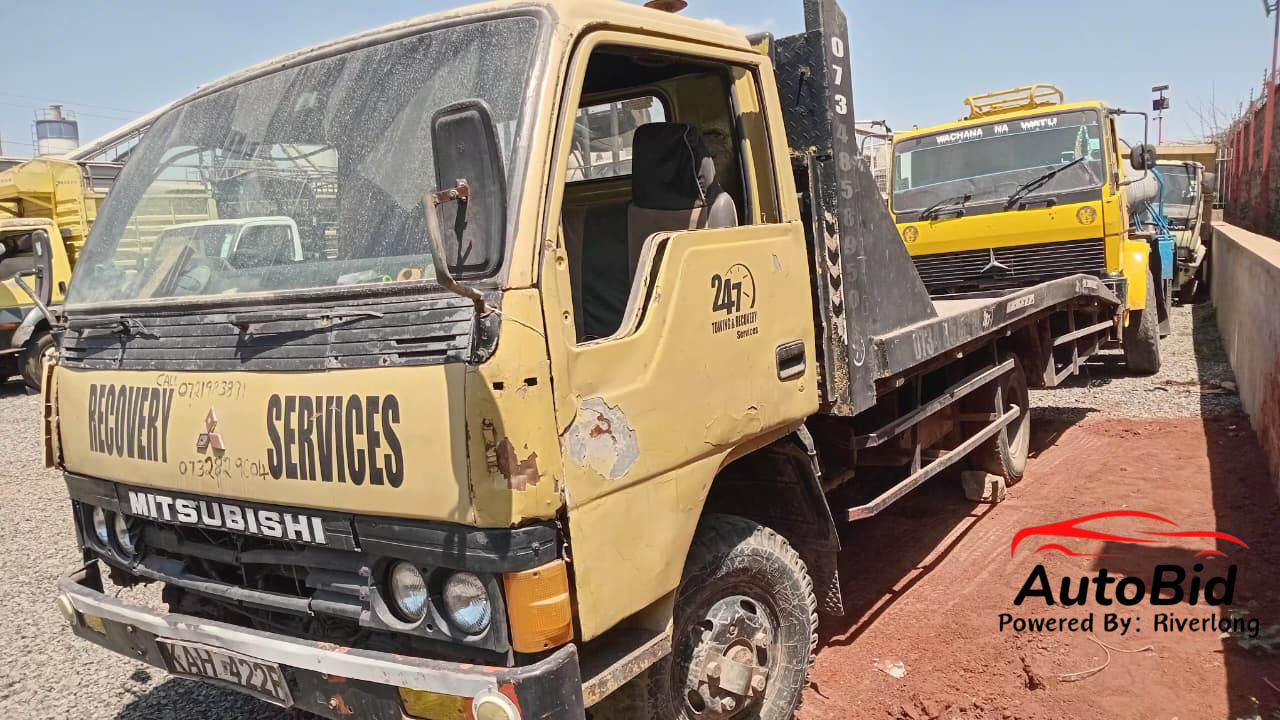1997 Mitsubishi Canter white – photo 3