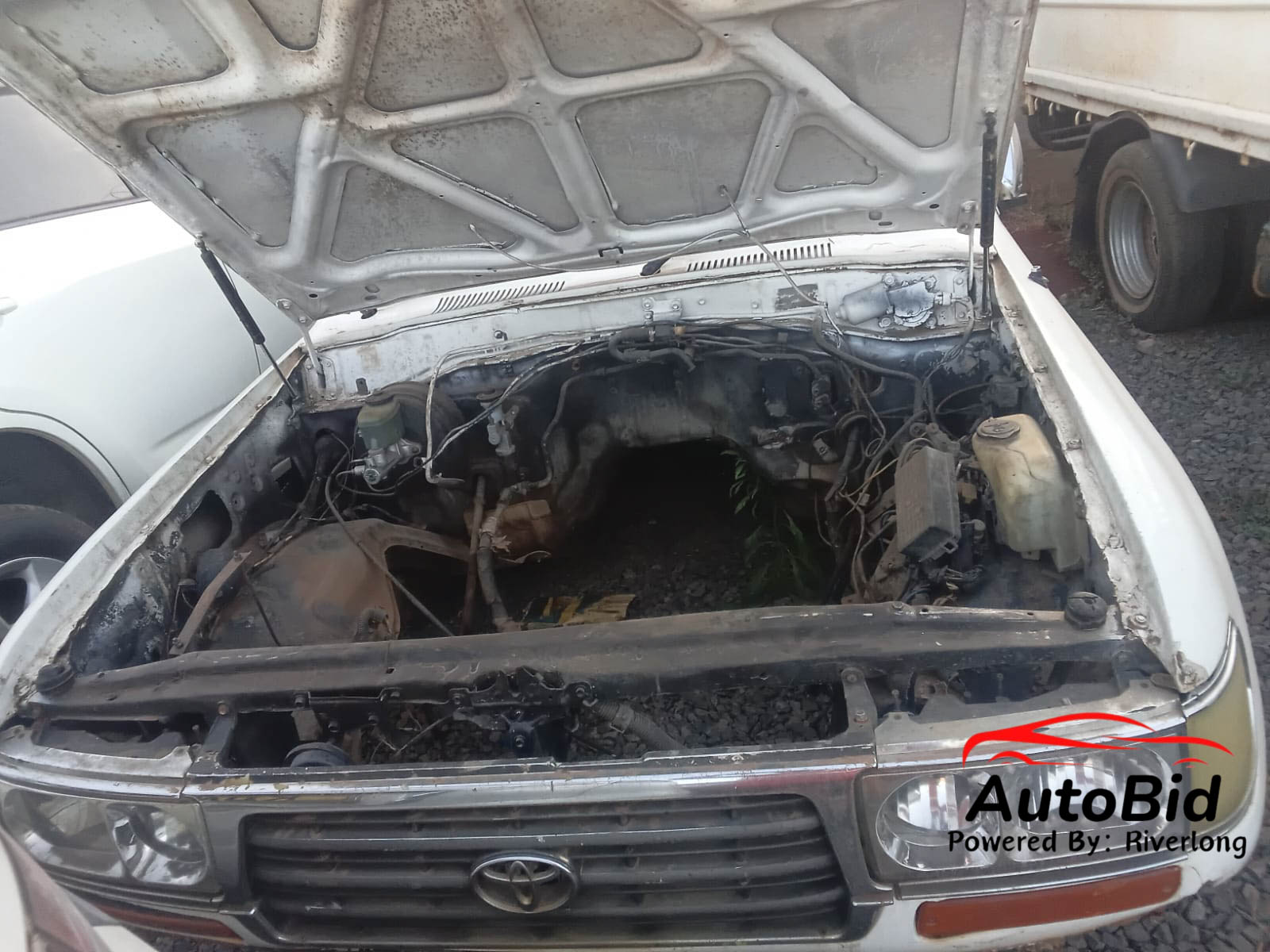 2004 TOYOTA LAND CRUISER white – photo 4
