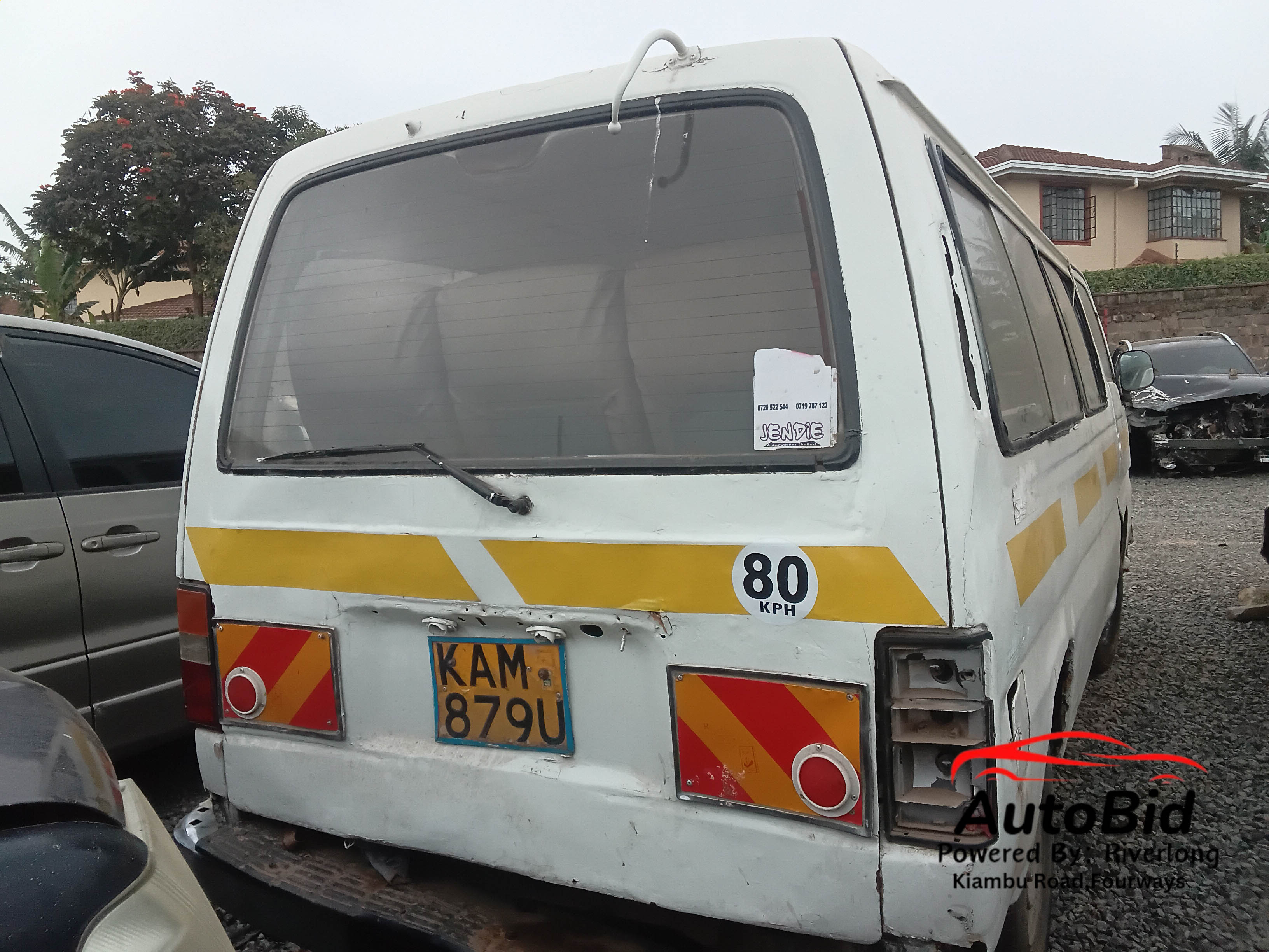 1991 Nissan Homy white – photo 5