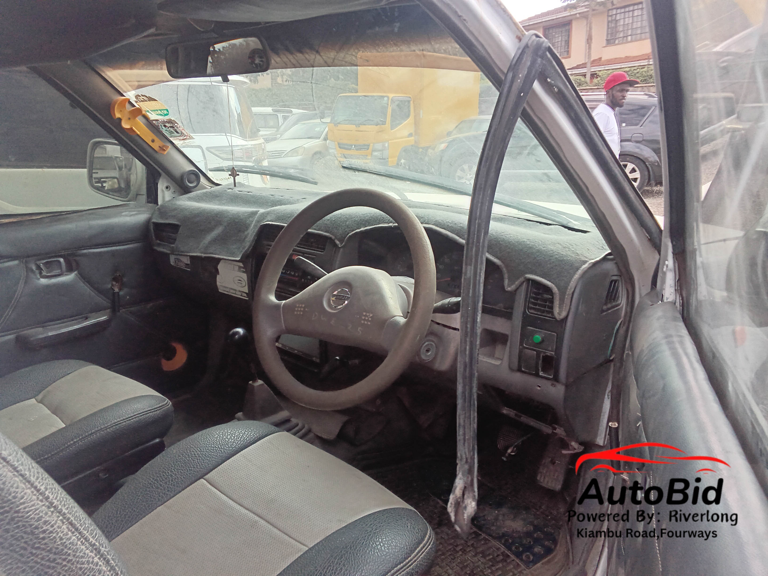 2003 Nissan Hardbody J44 white – photo 4