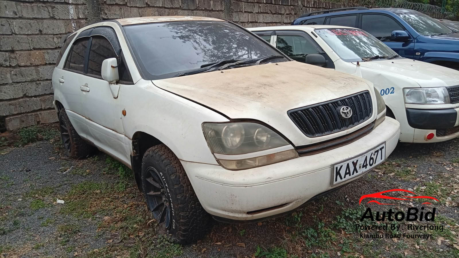 2000 TOYOTA HARRIER white – photo 2
