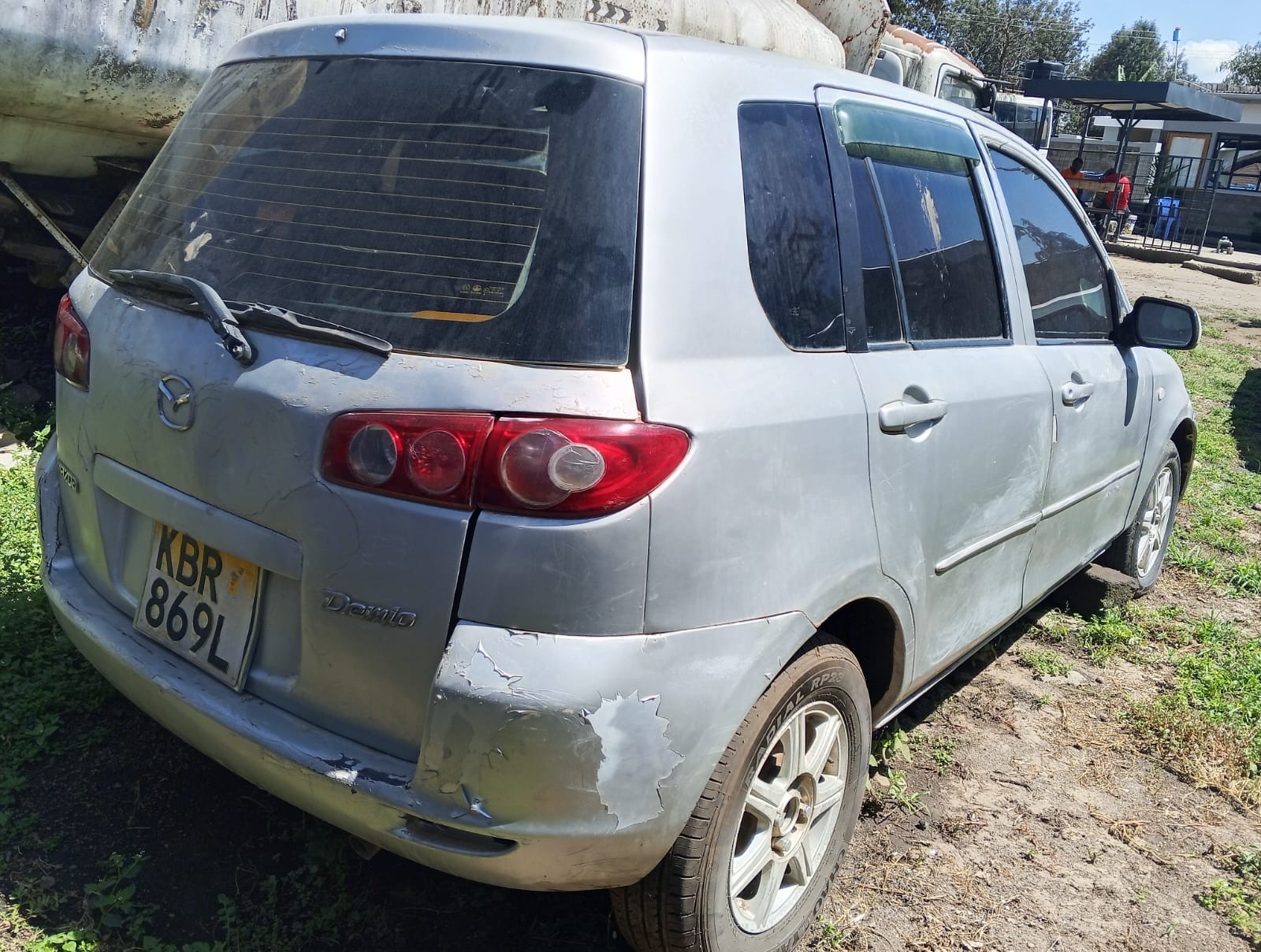 2002 TOYOTA Funcargo Silver – photo 4