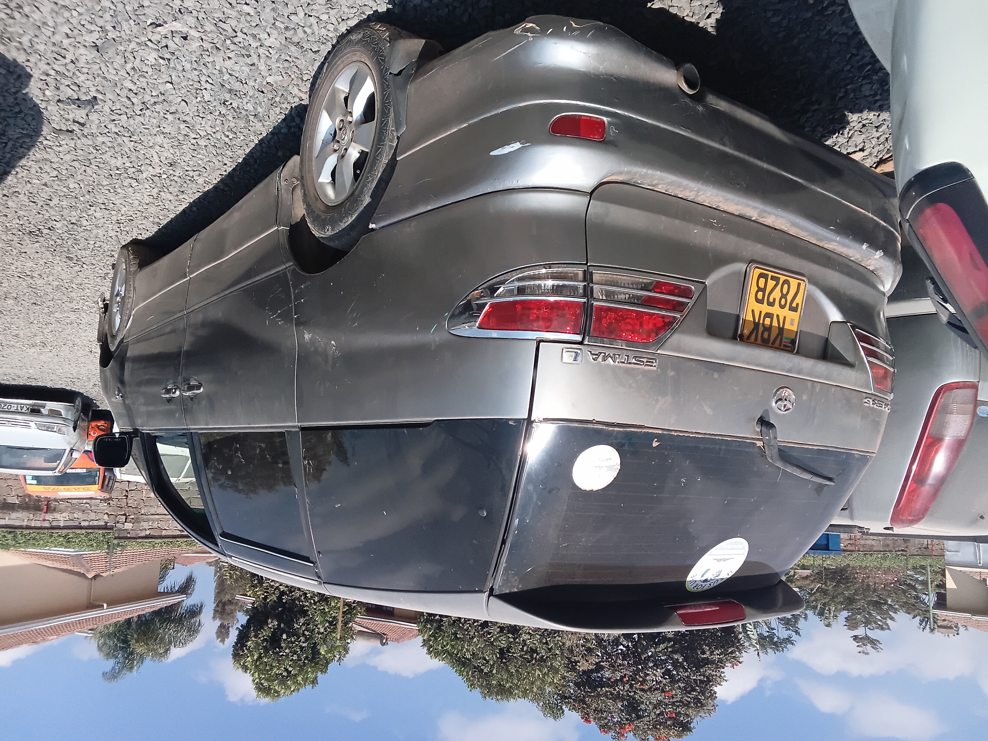 2004 TOYOTA Estima Silver – photo 6