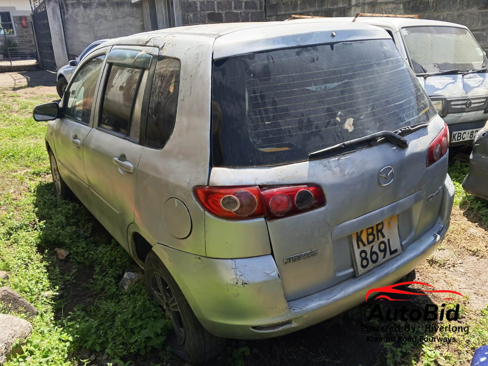 2005 Mazda Demio DY5W Silver – photo 3