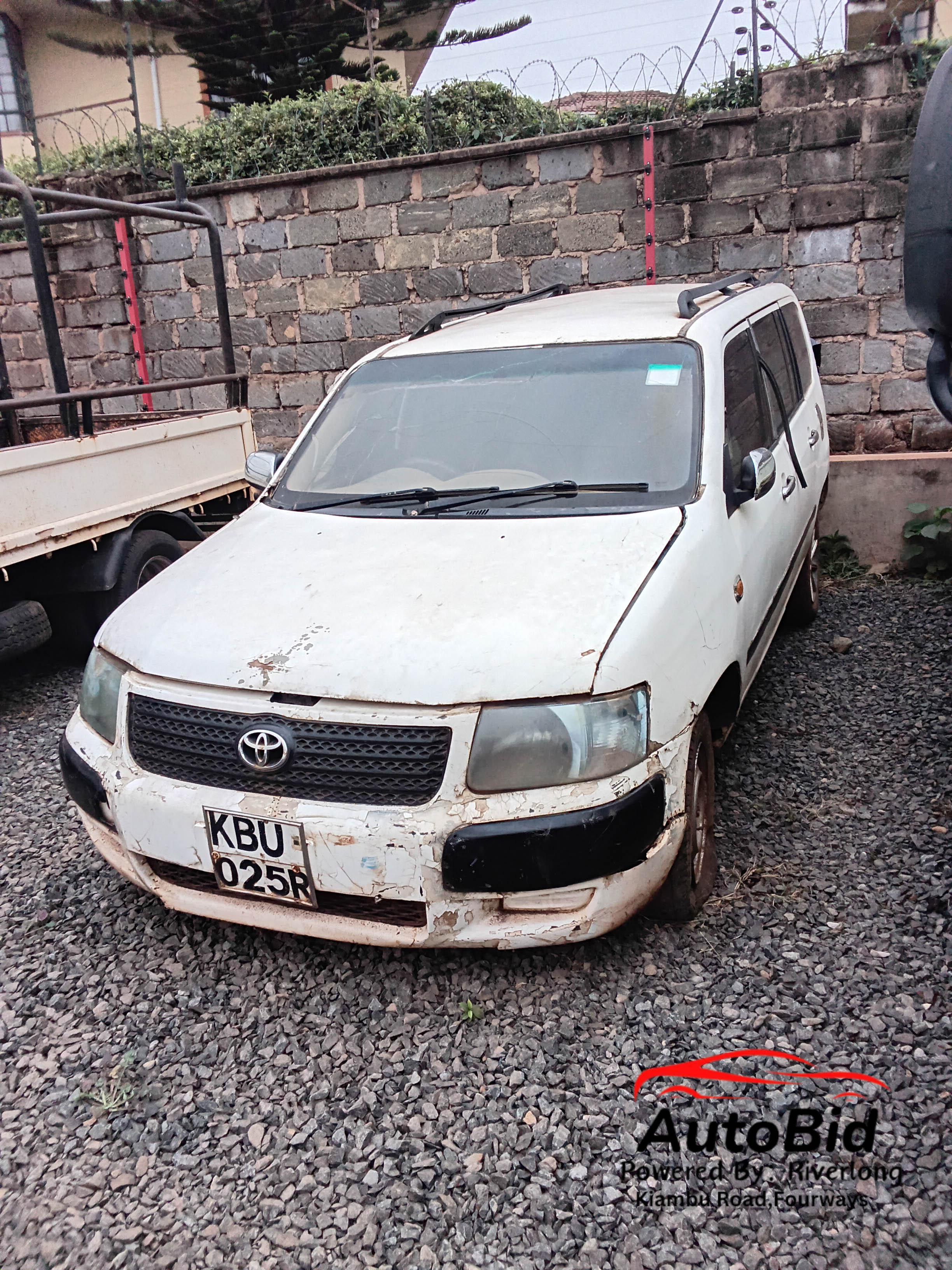 2006 TOYOTA Succeed white – photo 2