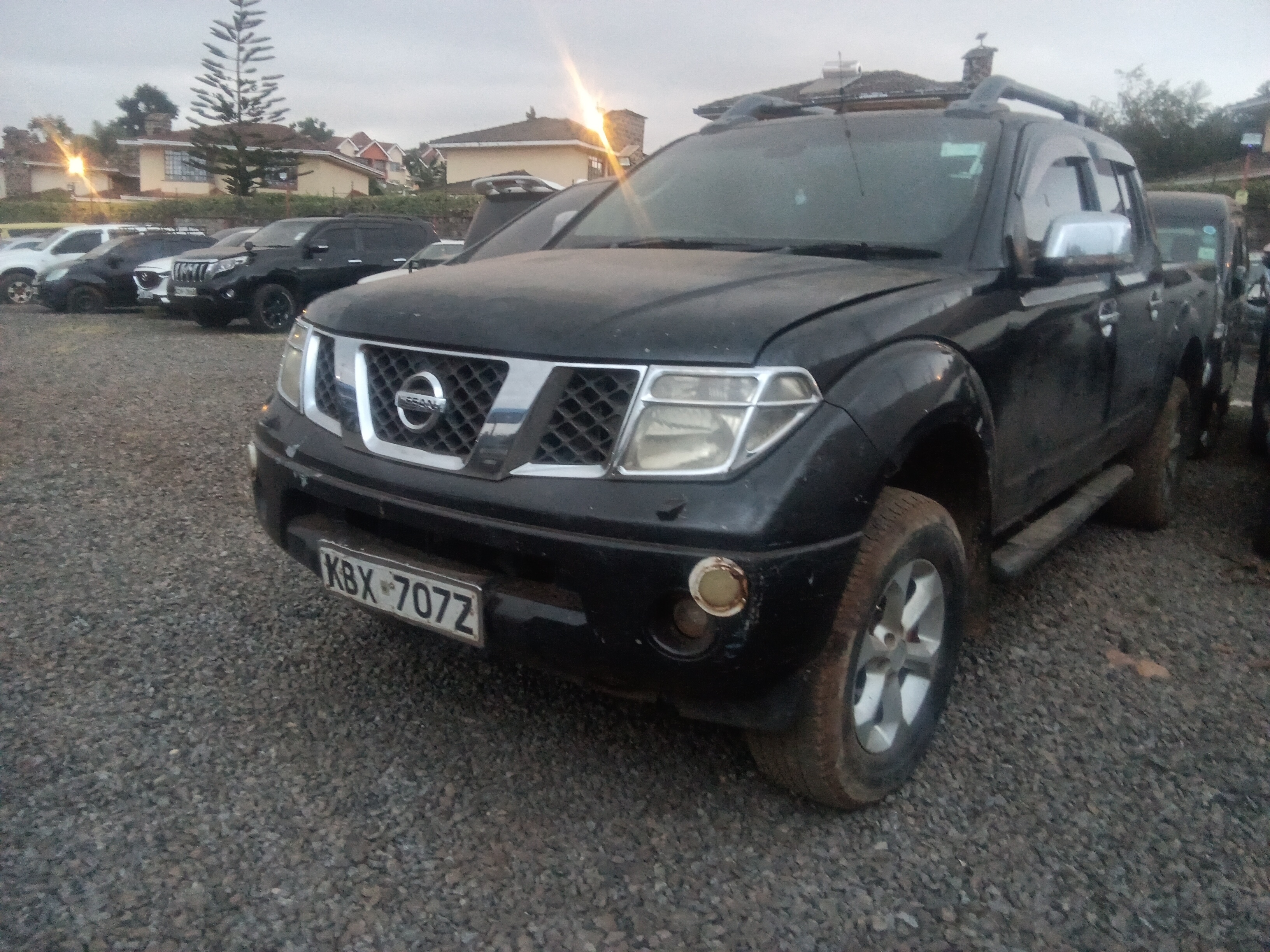 2008 Nissan NAVARA D40 Black – photo 1