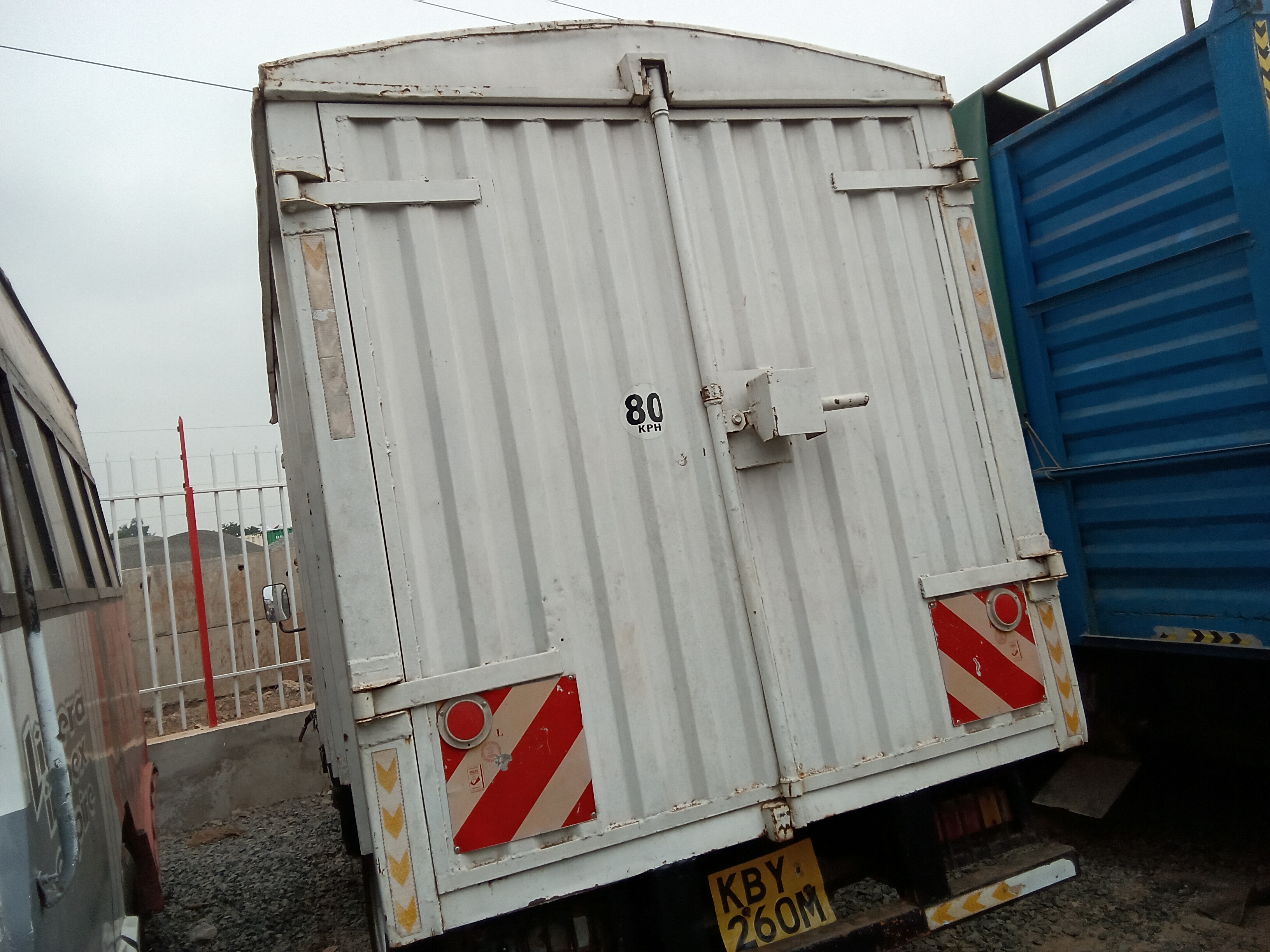 2007 Mitsubishi Canter white – photo 6