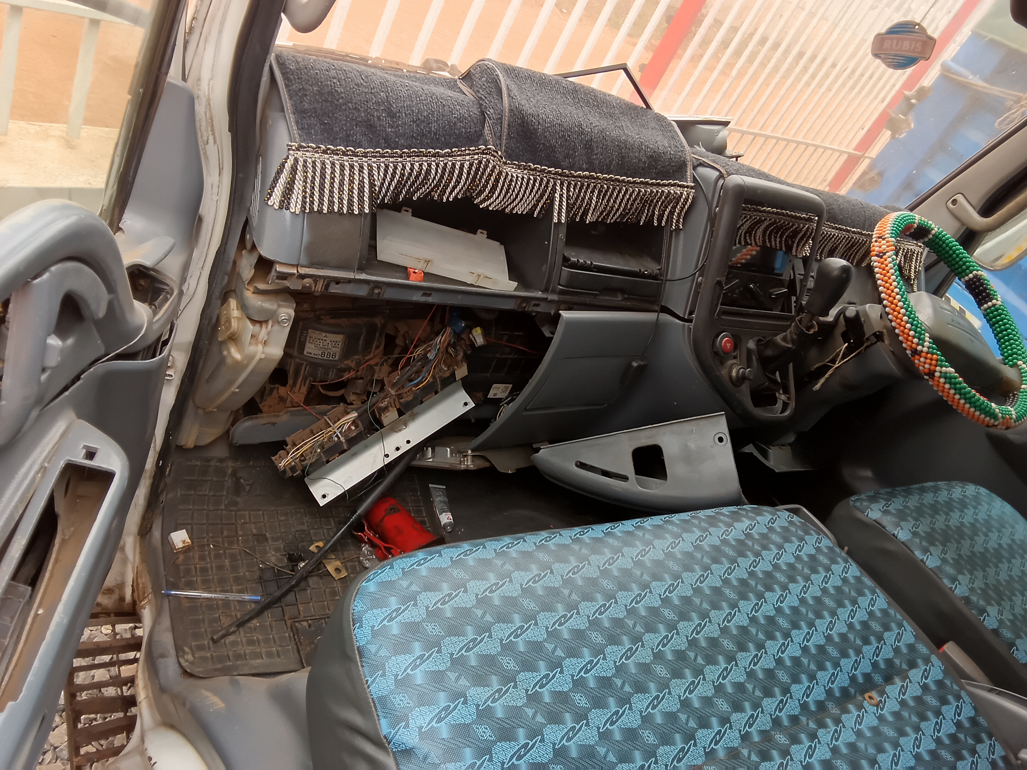 2007 Mitsubishi Canter white – photo 4