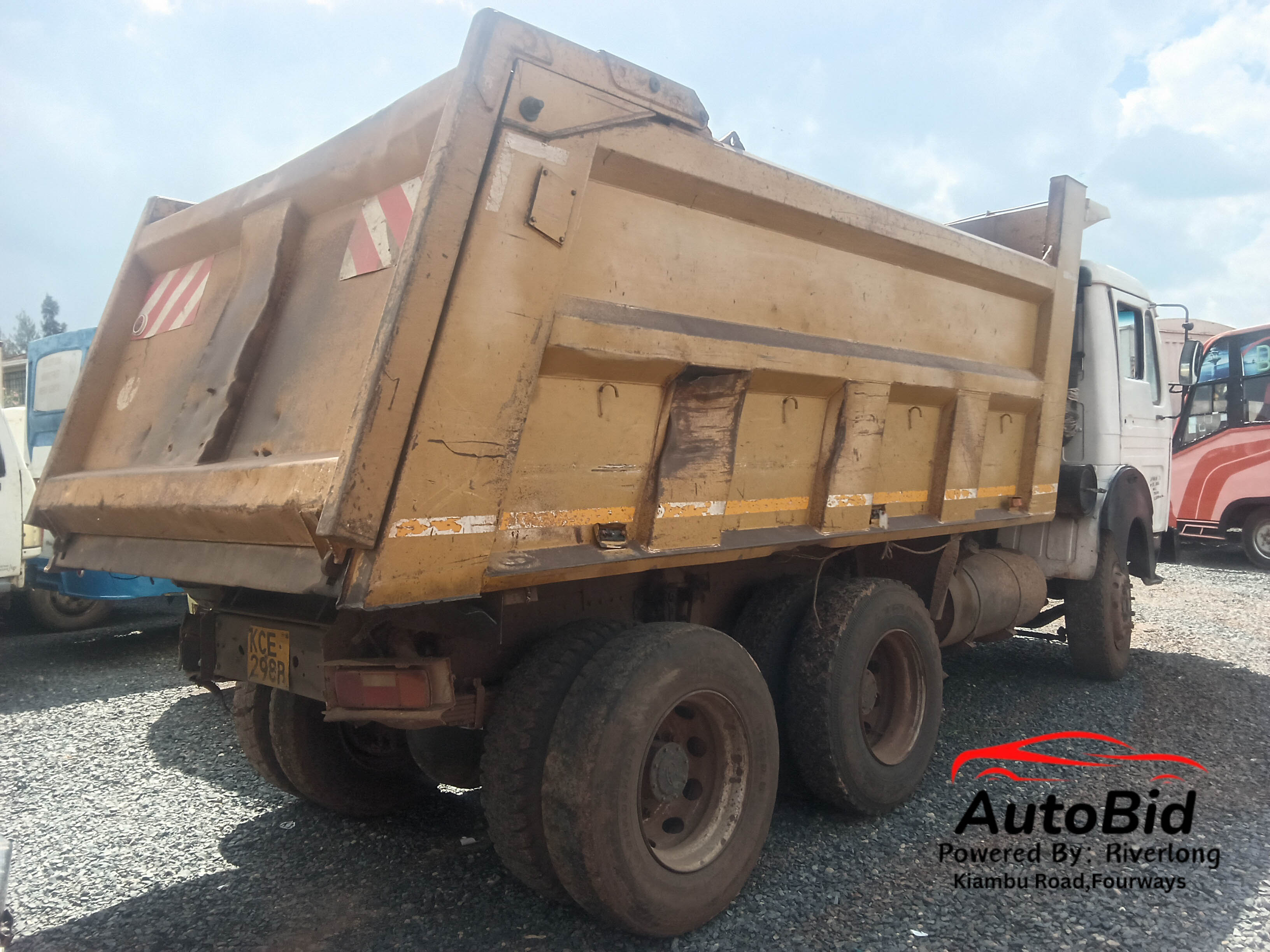 2015 TATA 2516C white – photo 3