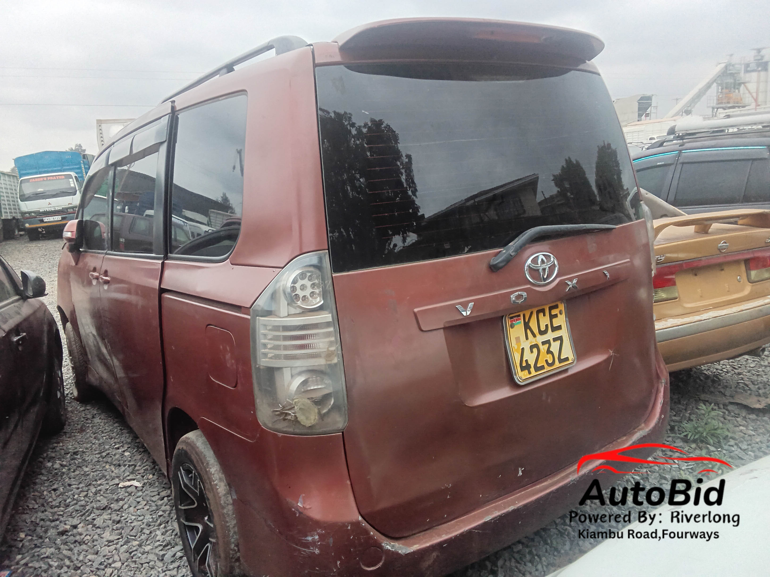 2008 TOYOTA Voxy Red – photo 3