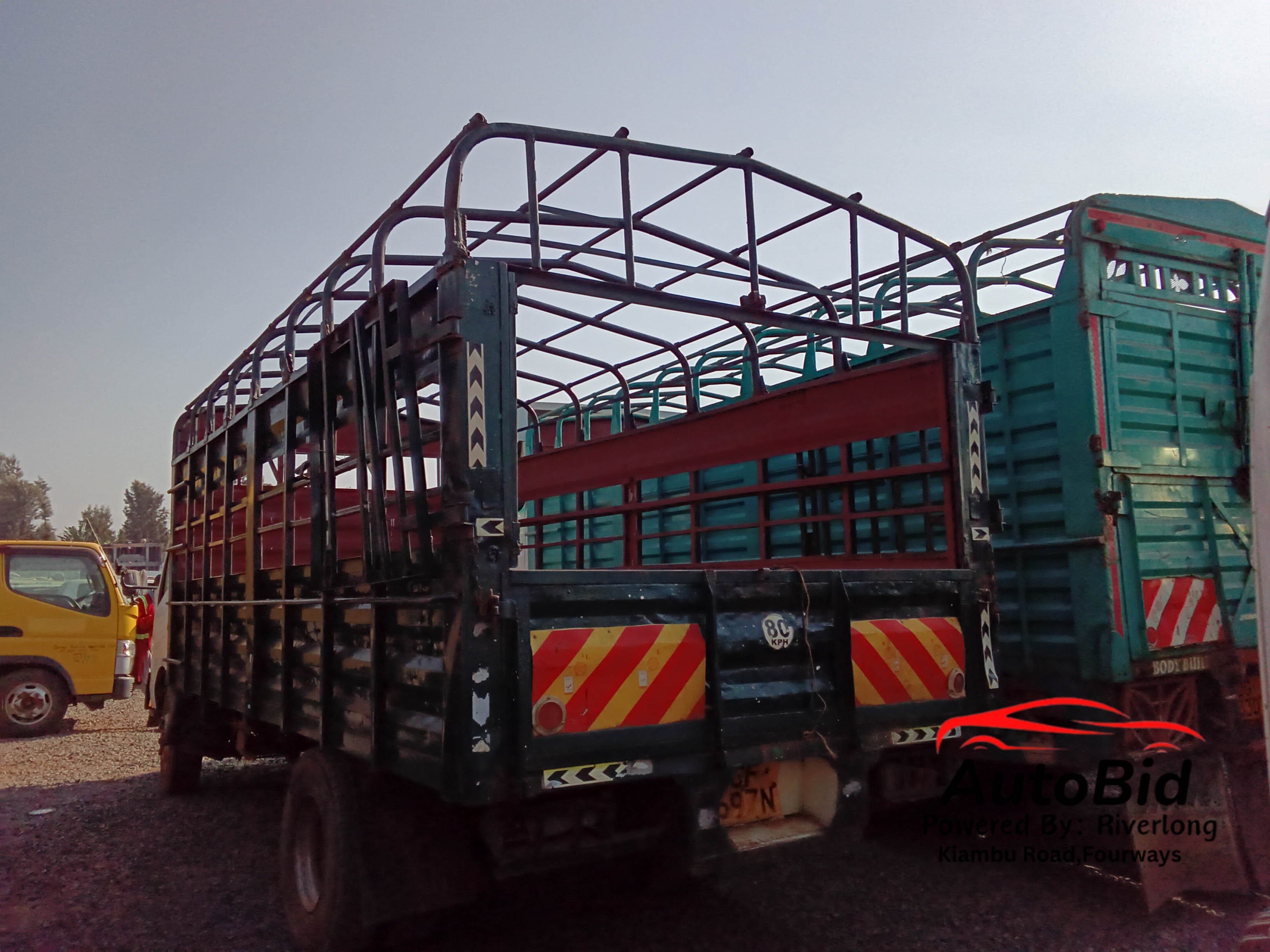 2014 HINO 300 white – photo 5
