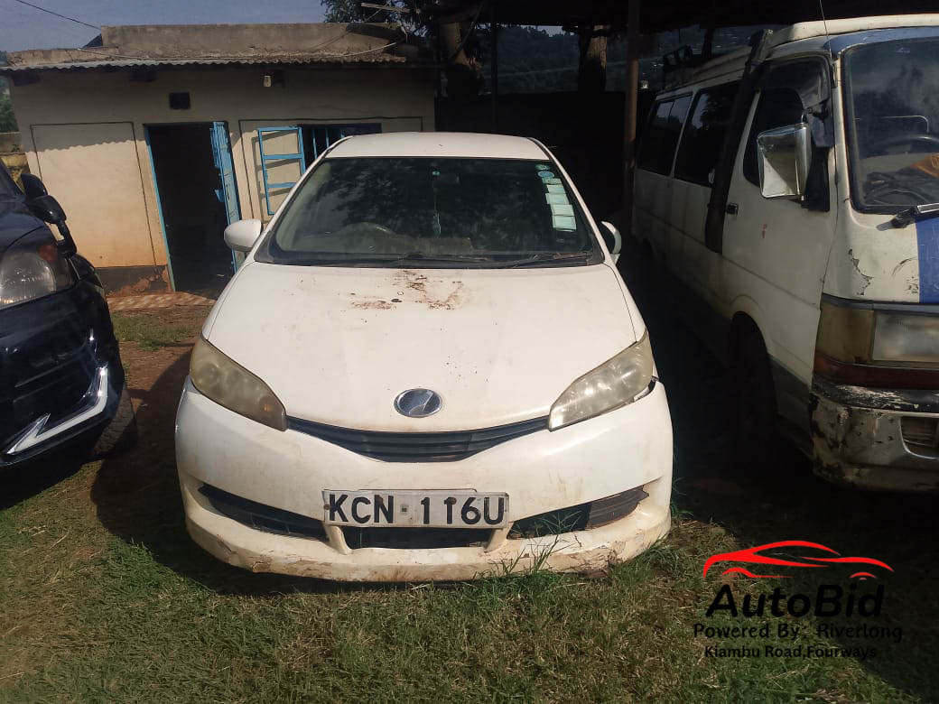 2011 TOYOTA Wish white – photo 2