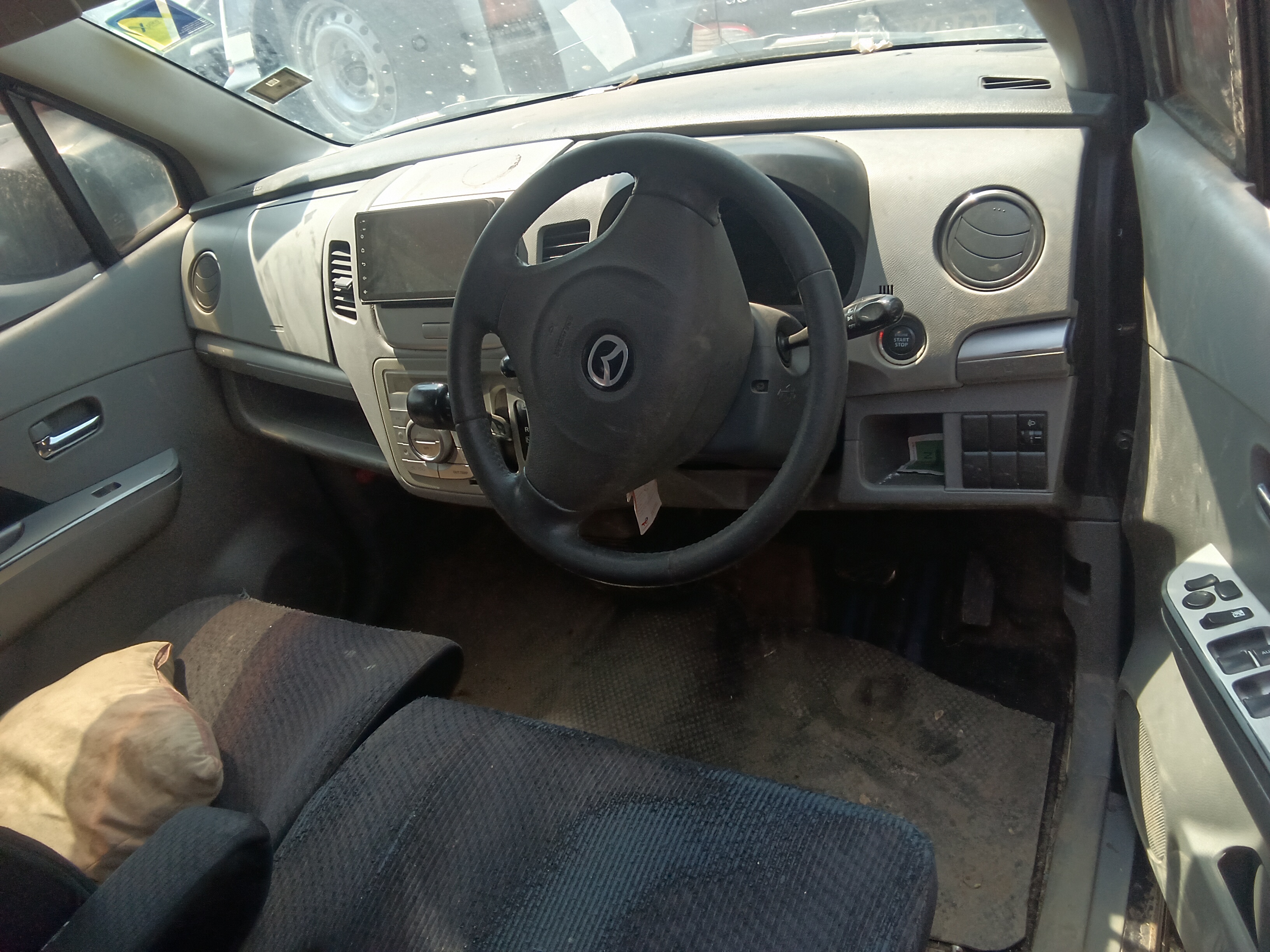 2011 Mazda Az-Wagon Black – photo 4