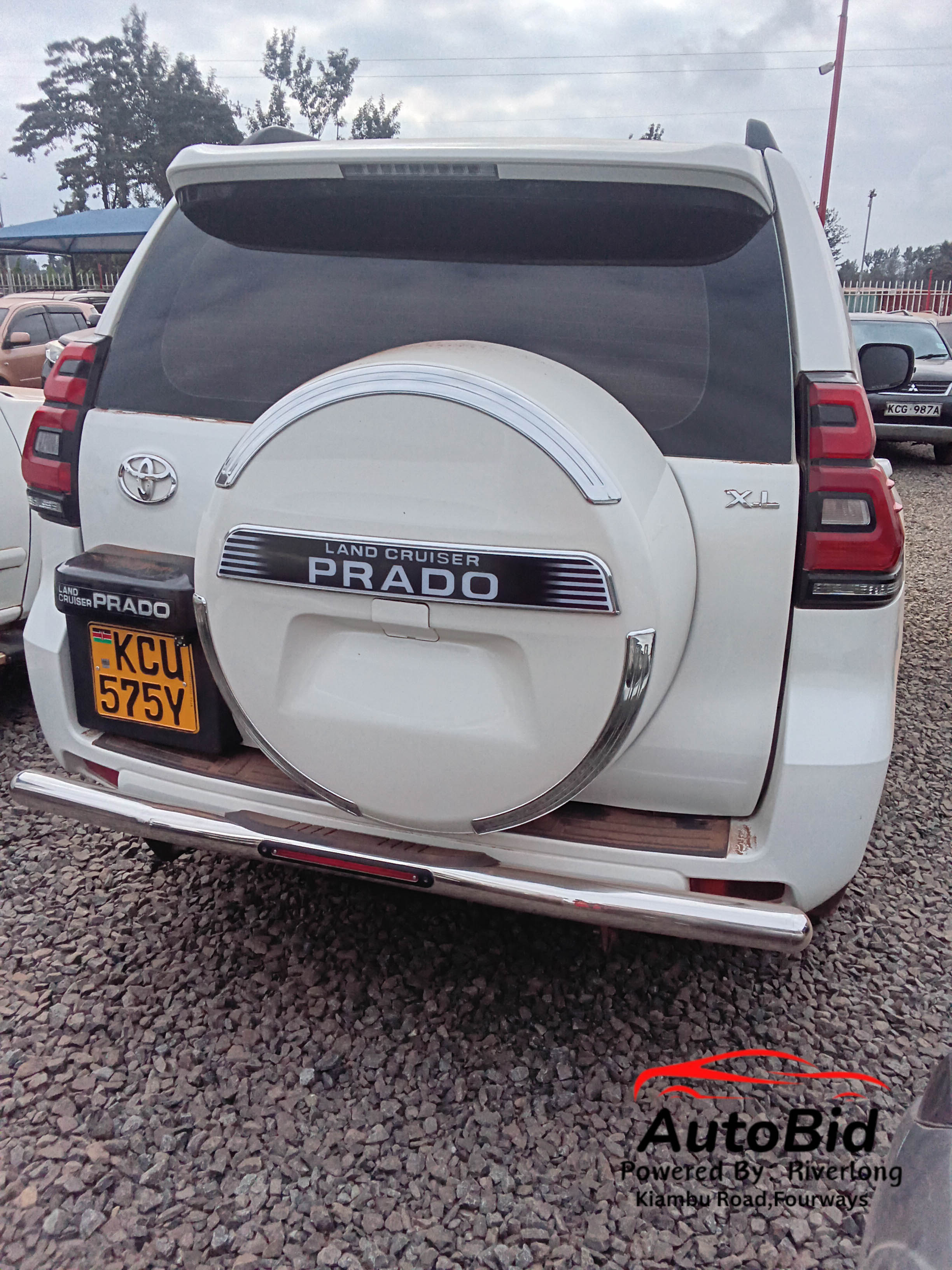 2012 TOYOTA Land Cruiser Prado white – photo 7