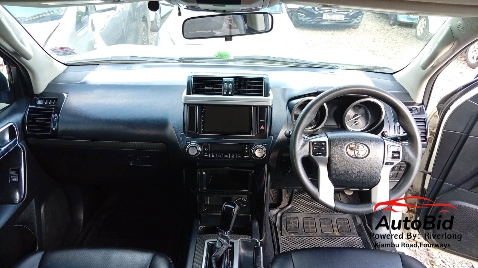 2015 TOYOTA LAND CRUISER PRADO white – photo 4