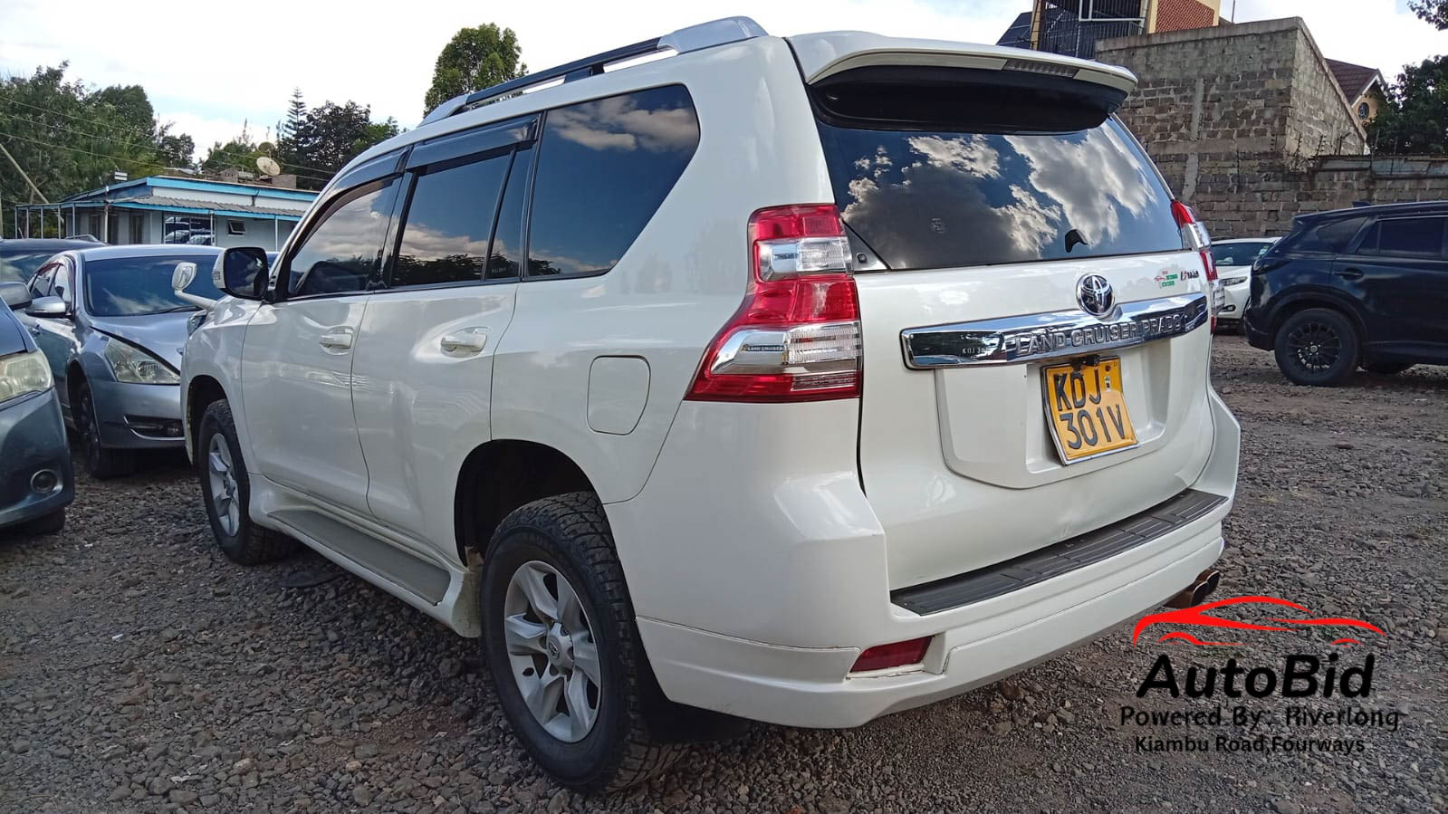 2015 TOYOTA LAND CRUISER PRADO white – photo 8