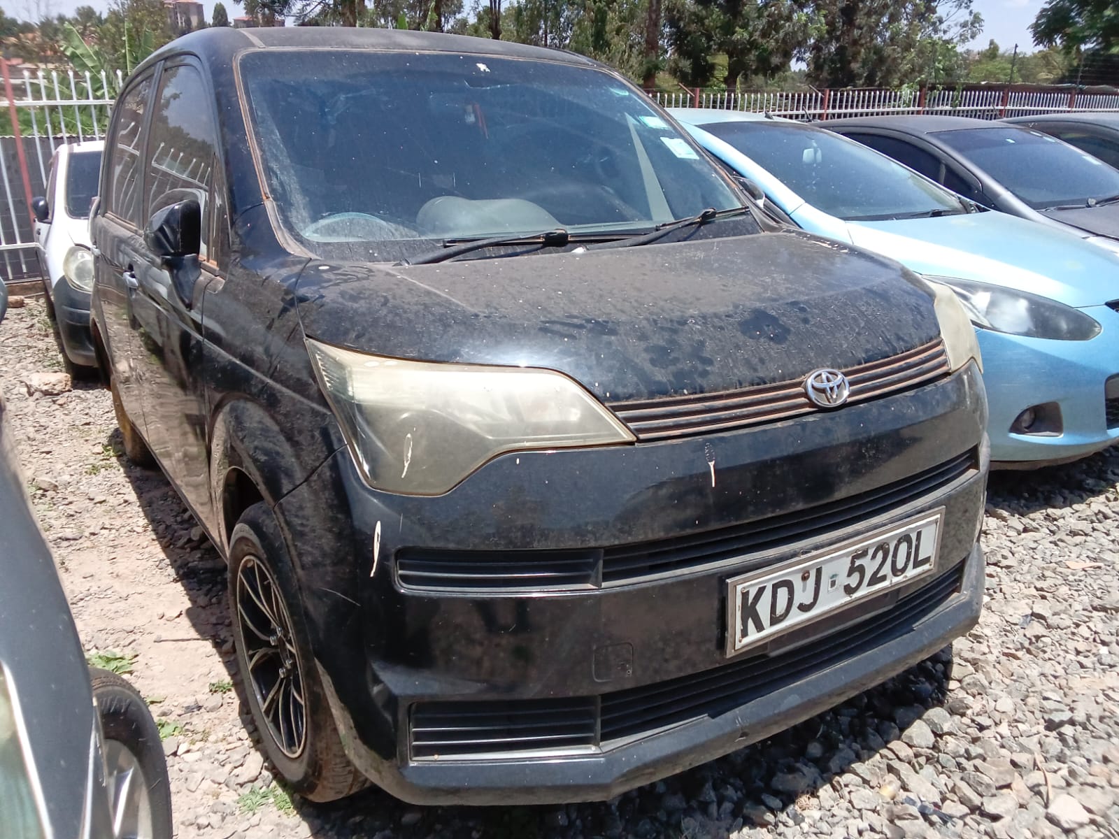 2015 TOYOTA SPADE Black – photo 1