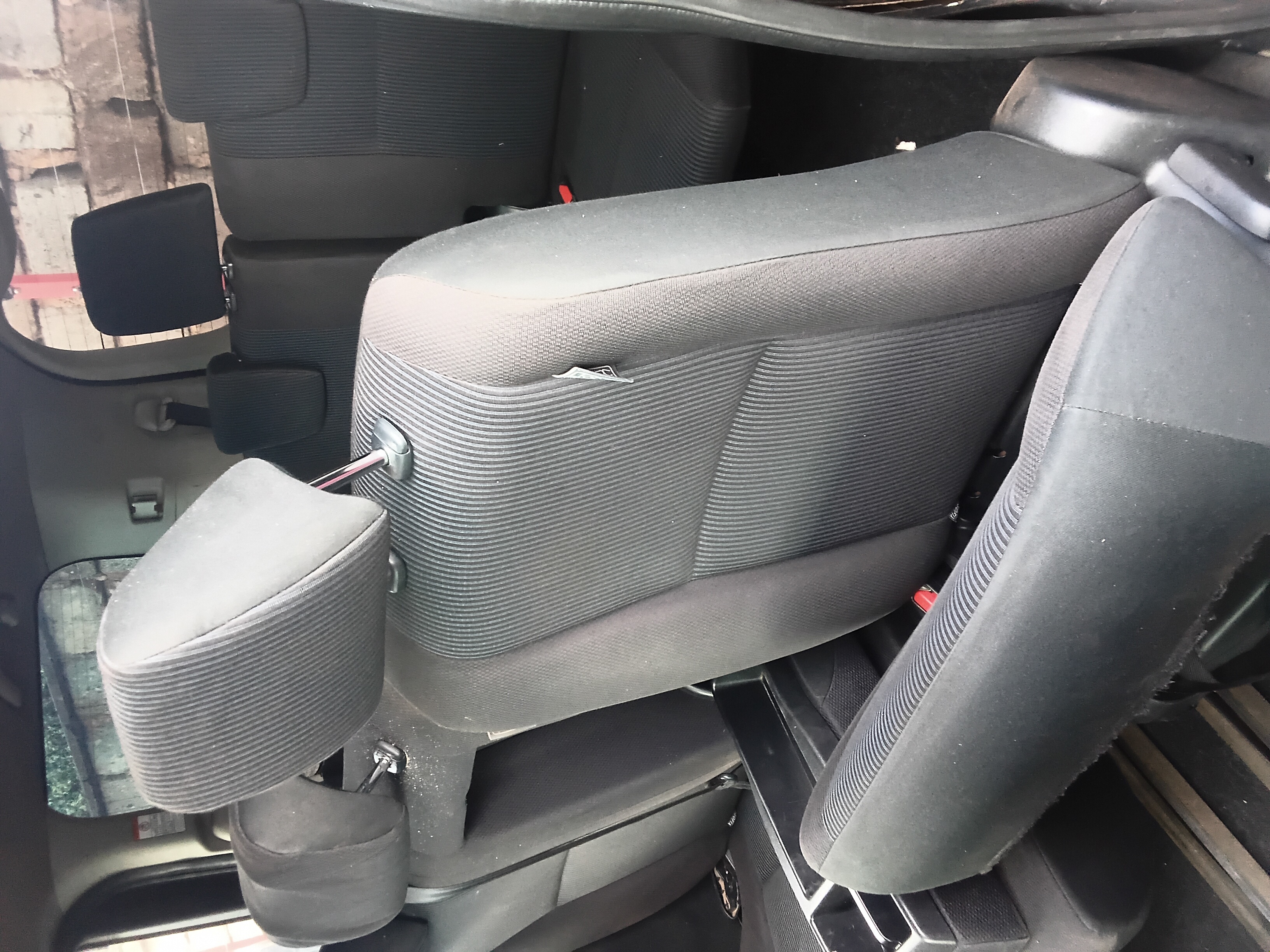 2015 TOYOTA Noah Black – photo 6