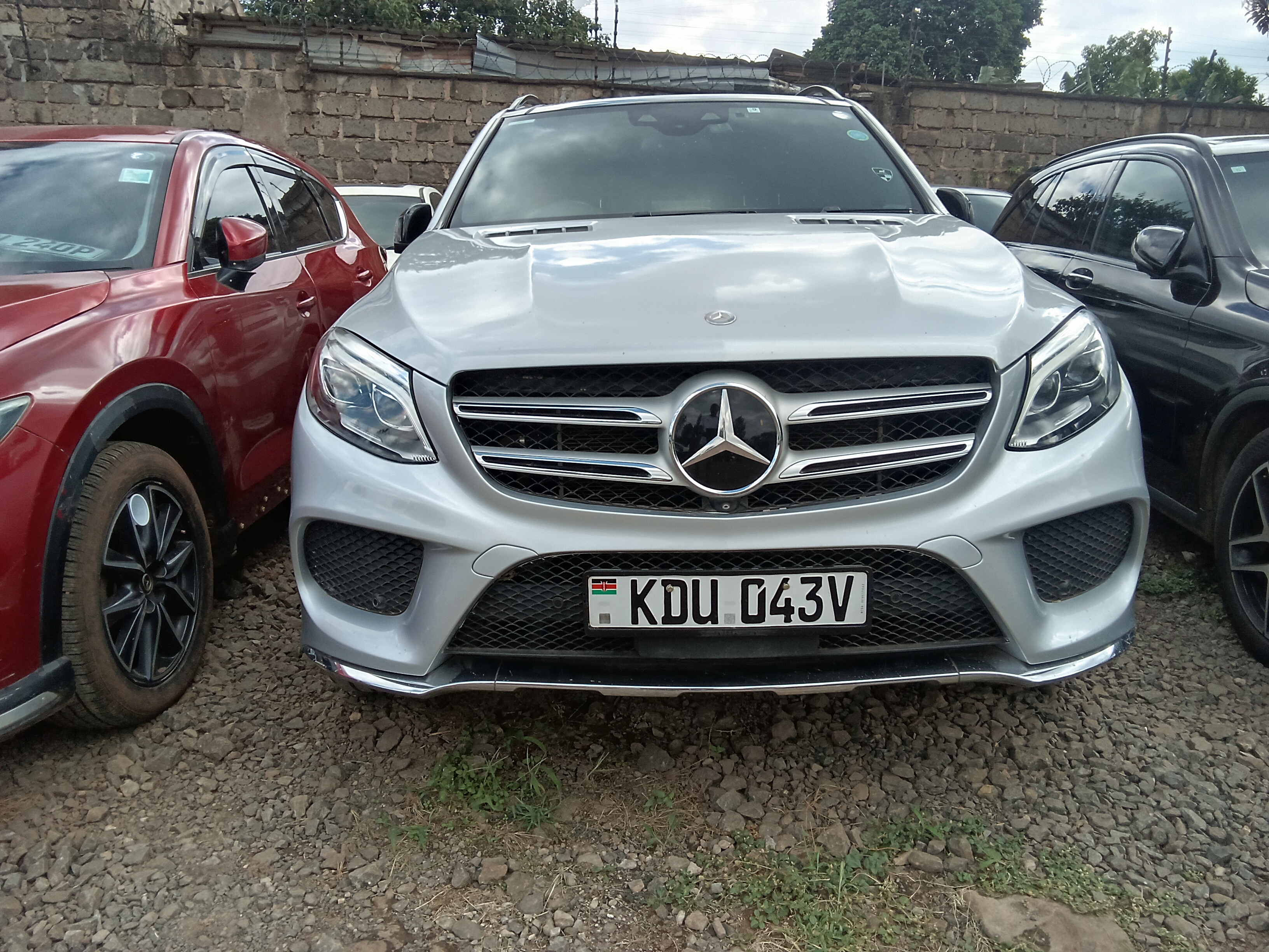 2017 Mercedes GLE 43 AMG Silver – photo 2