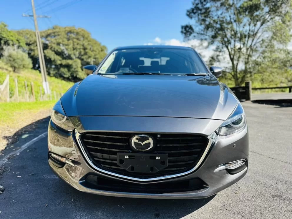 2021 Mazda Axela Grey – photo 1