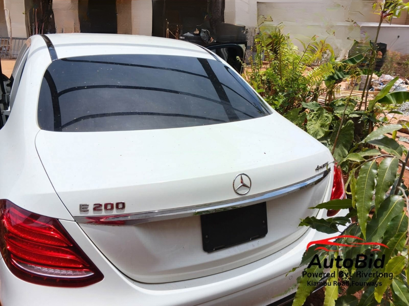 2018 Mercedes Benz E220 white – photo 7