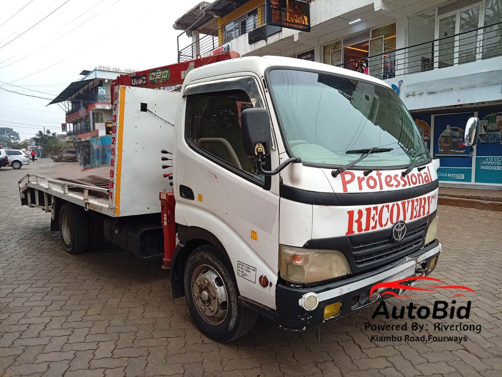 2009 TOYOTA DYNA white – photo 2