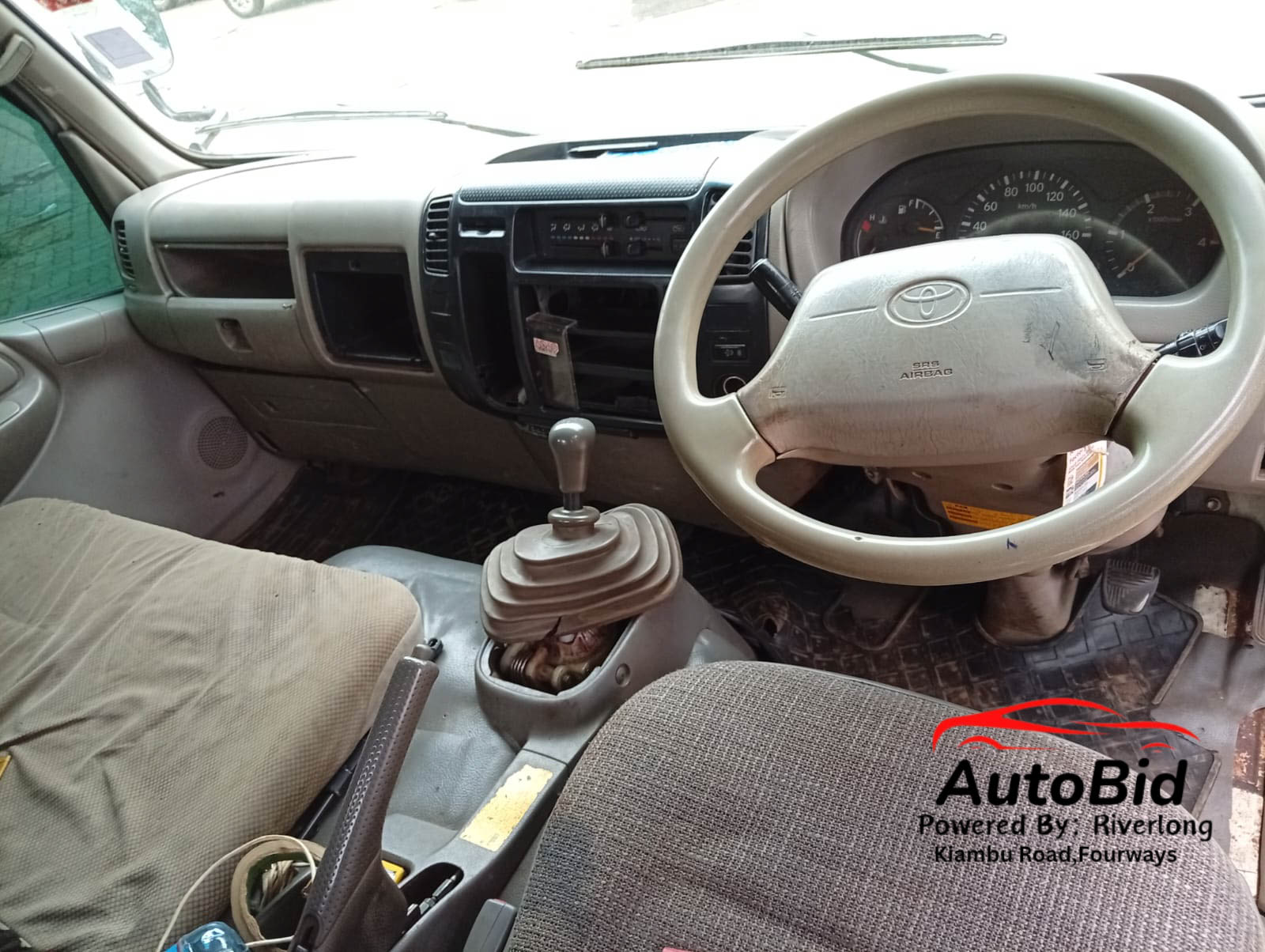 2009 TOYOTA DYNA white – photo 7