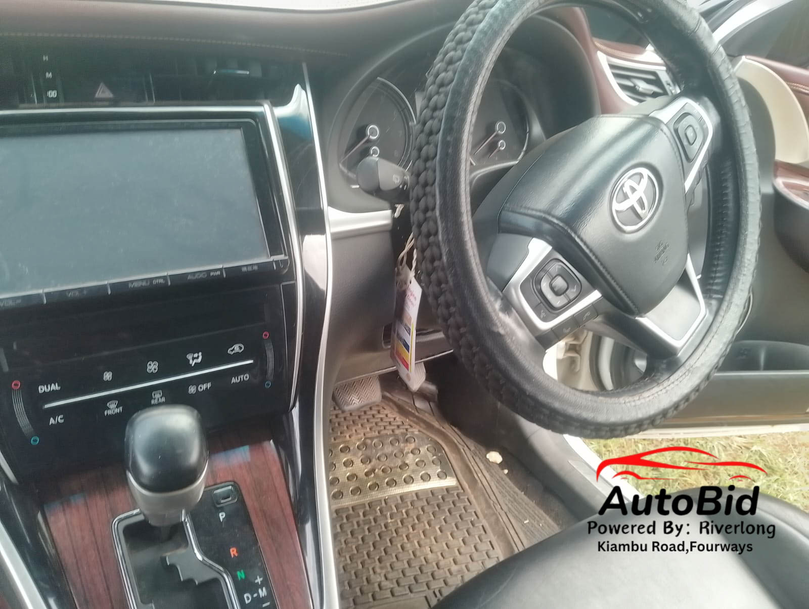 2015 TOYOTA HARRIER white – photo 3