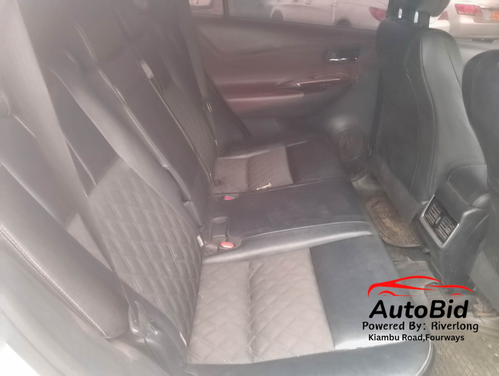 2015 TOYOTA HARRIER white – photo 6