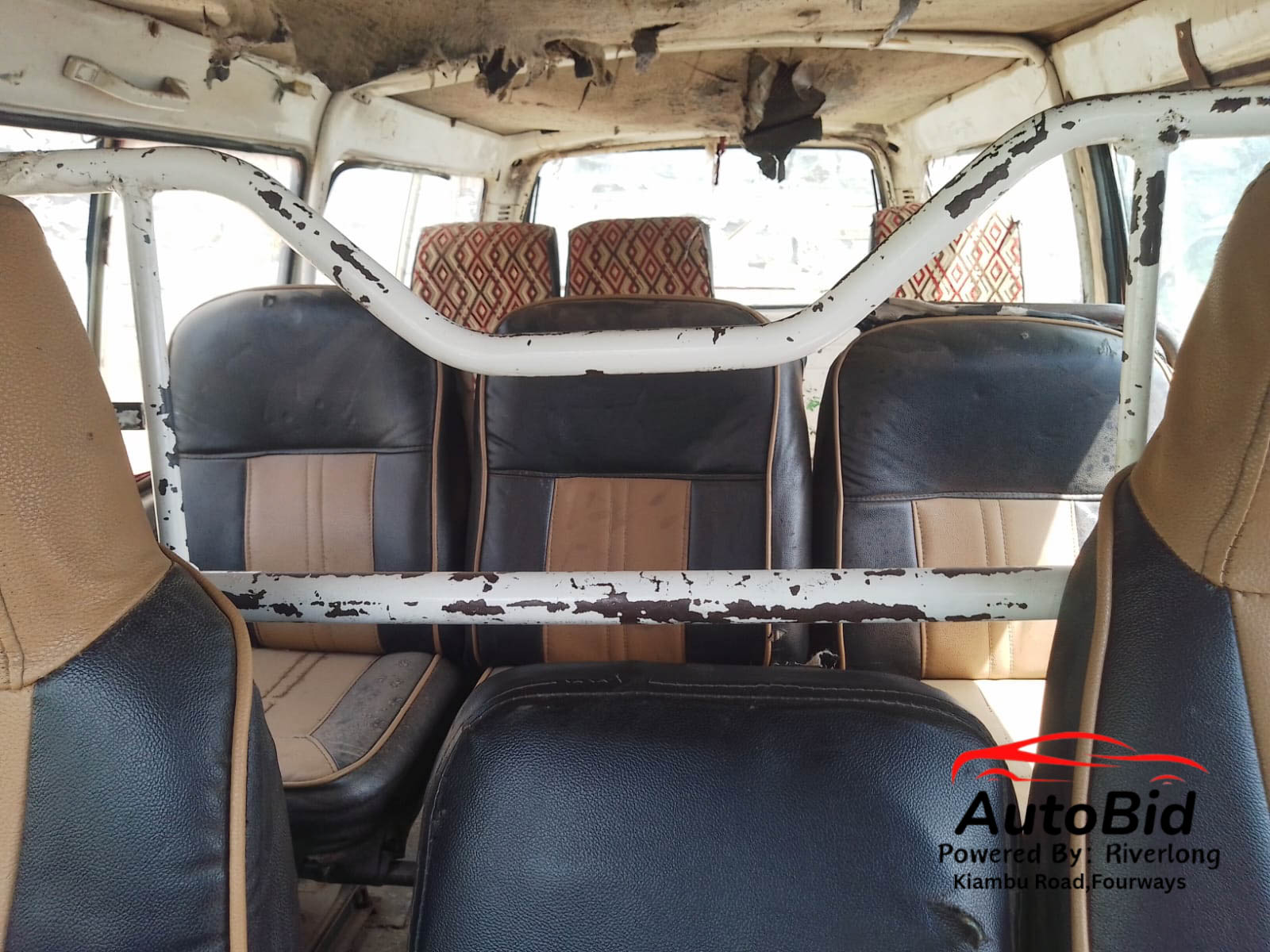 1990 TOYOTA HIACE white – photo 6