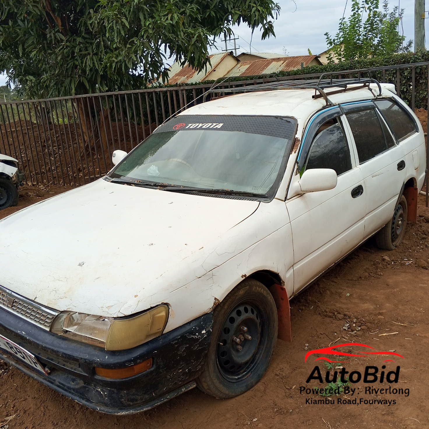 1996 TOYOTA Corolla white – photo 1