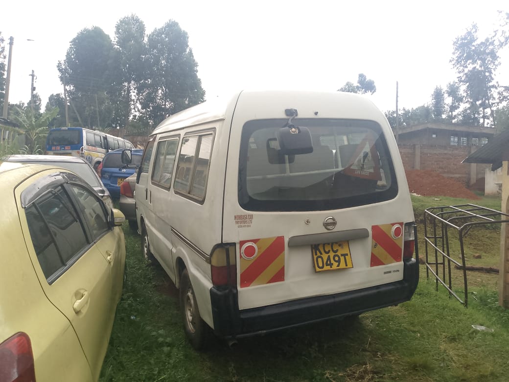 2008 Nissan Vanette SKF2VN white – photo 4