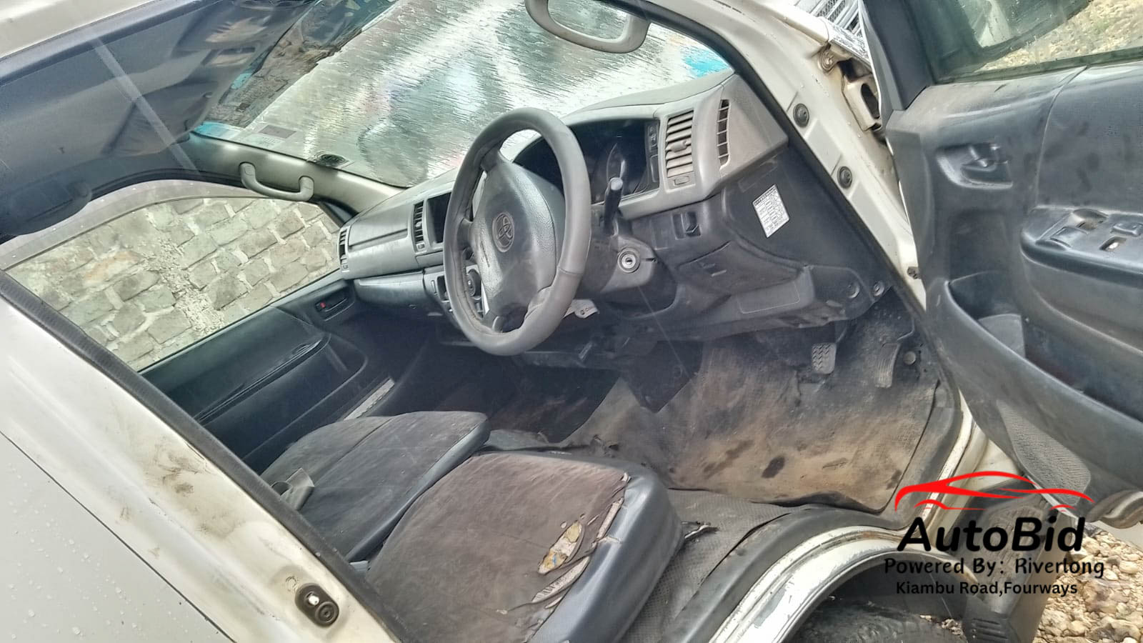 2004 TOYOTA HIACE white – photo 2
