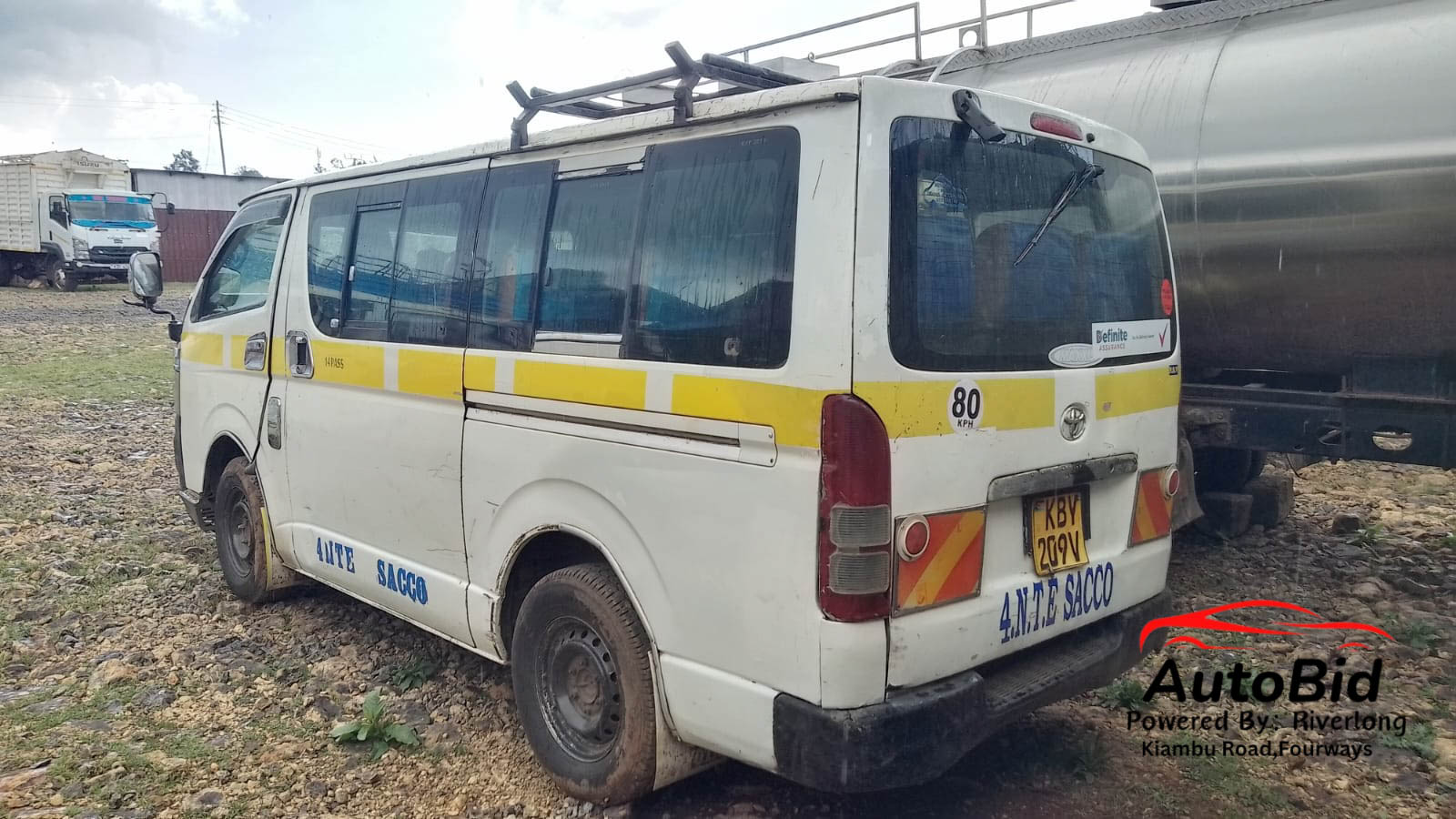 2004 TOYOTA HIACE white – photo 5