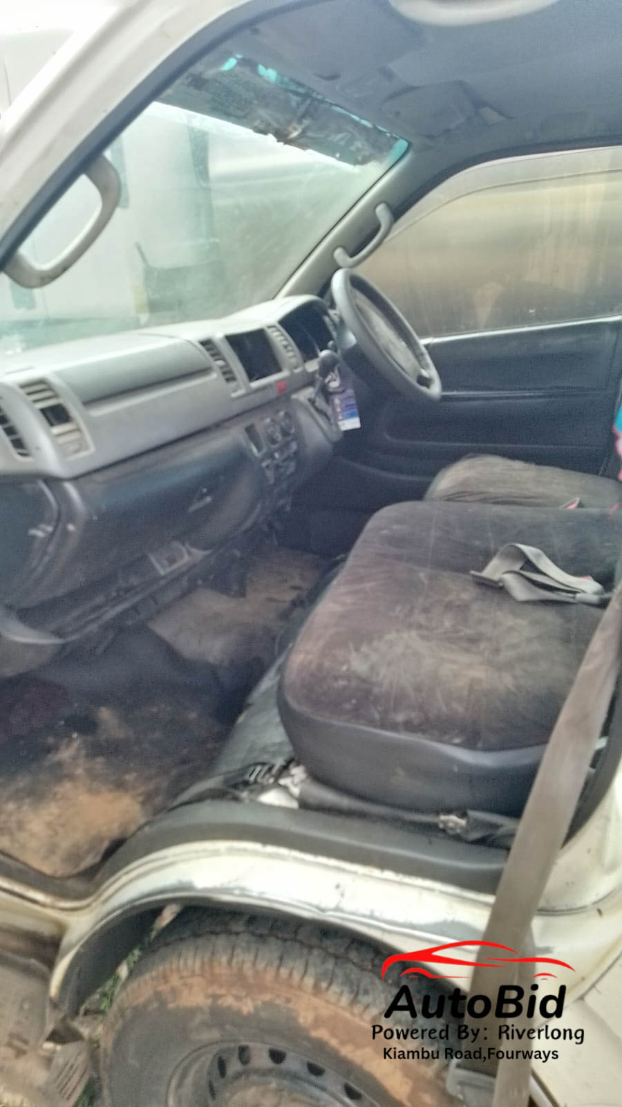 2004 TOYOTA HIACE white – photo 4
