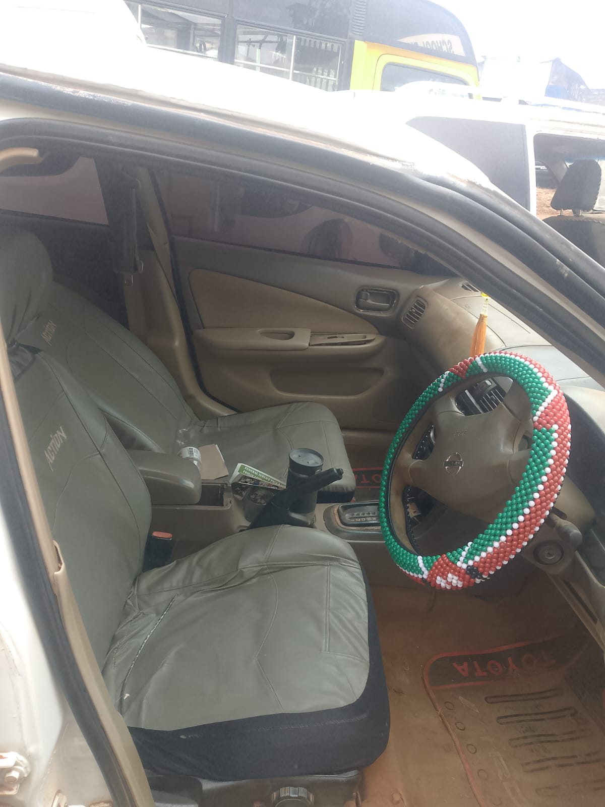 2004 Nissan SUNNY white – photo 3