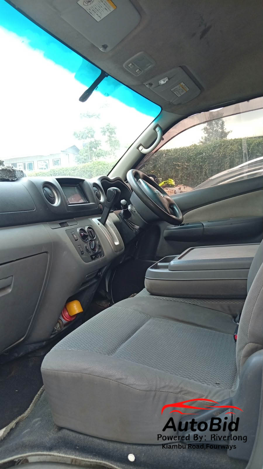 2016 Nissan Caravan white – photo 4