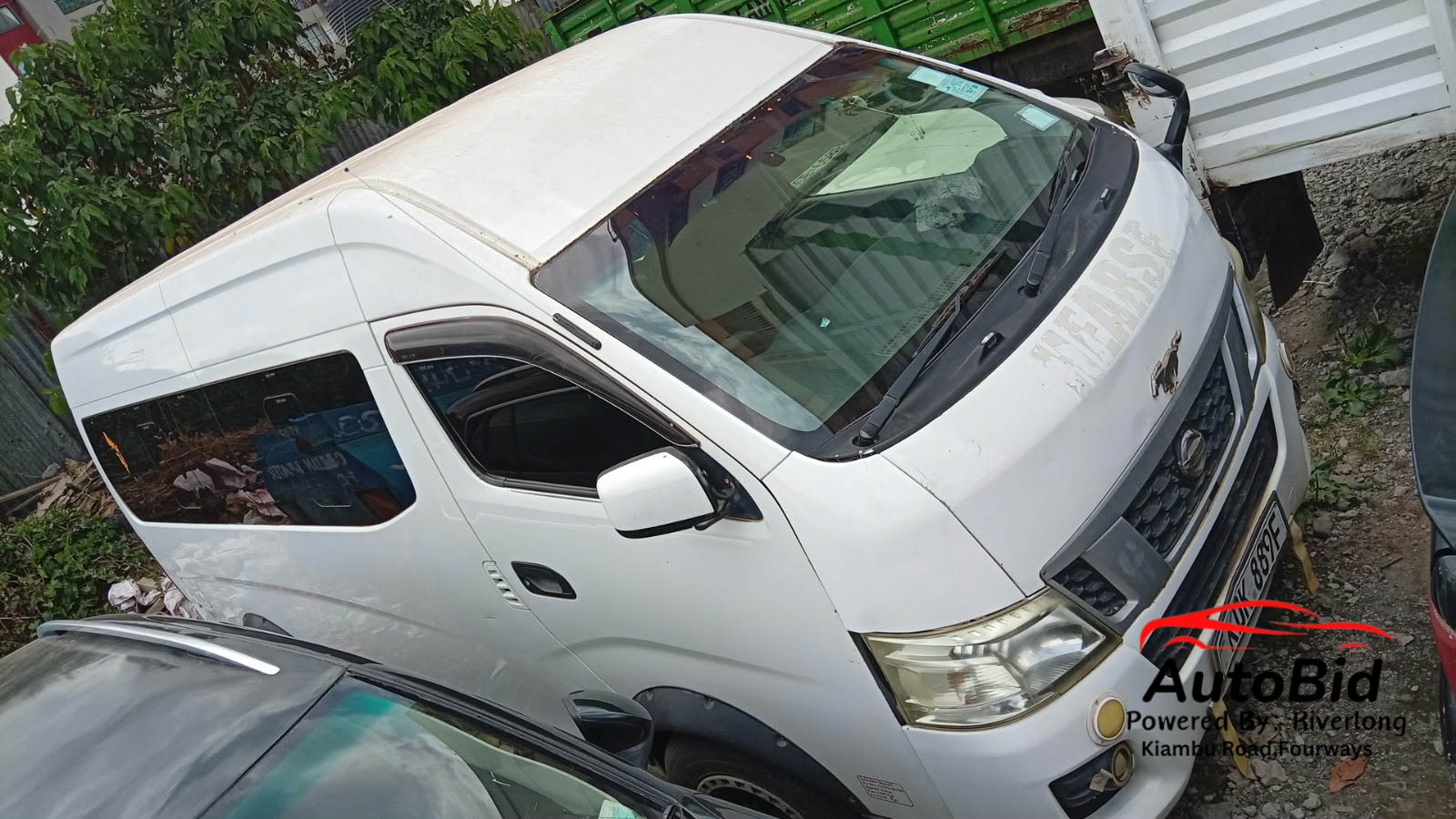 2016 Nissan Caravan white – photo 2