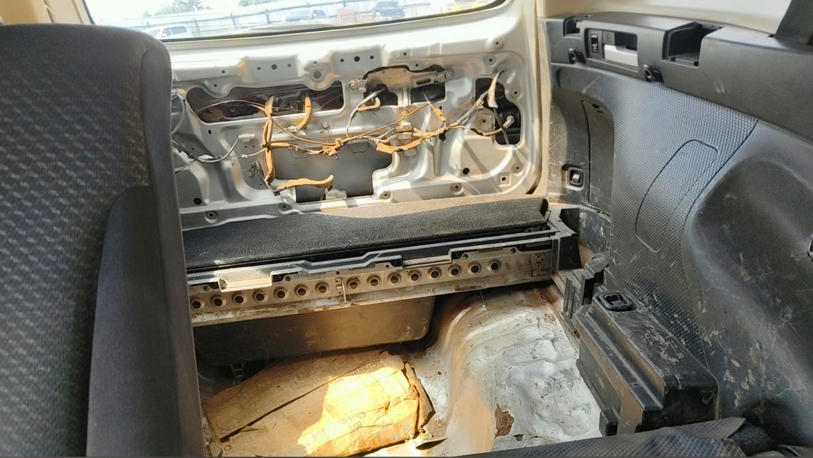 2010 Nissan Wingroad Y12 Silver – photo 9